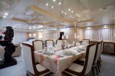 Sunday Luxury Mega Yacht Greece By Globe Yacht Charter (11)