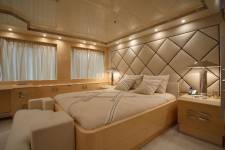 Sunday Luxury Mega Yacht Greece By Globe Yacht Charter (25)
