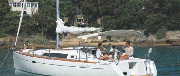 Beneteau Oceanis 37 4