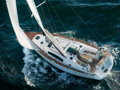 Beneteau Oceanis 40 2