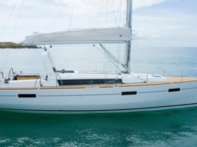 Beneteau Oceanis 45 9