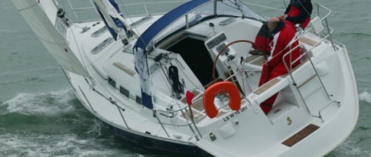 Beneteau Oceanis 373 3