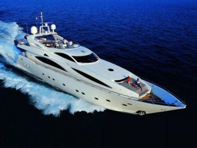 Sunseeker Yacht 105 12