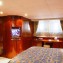 yacht_charter_greece_azimut_100_ouzo_palace_master_cabin