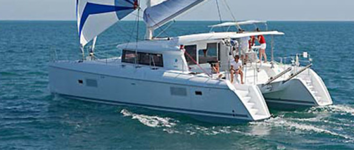 Lagoon 4421