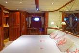 Motor Yacht BUGIA for Charter in Italy (5)