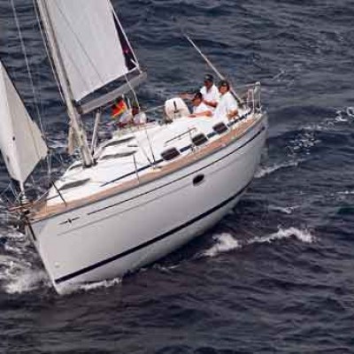 Bavaria 33 13