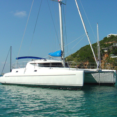 Athena 38 11