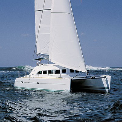Lagoon 380 1