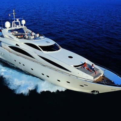 Sunseeker Yacht 105 12