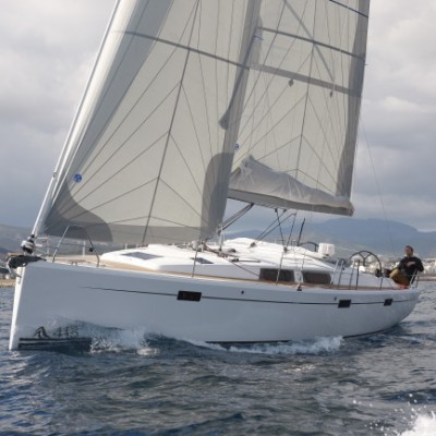 Hanse 415